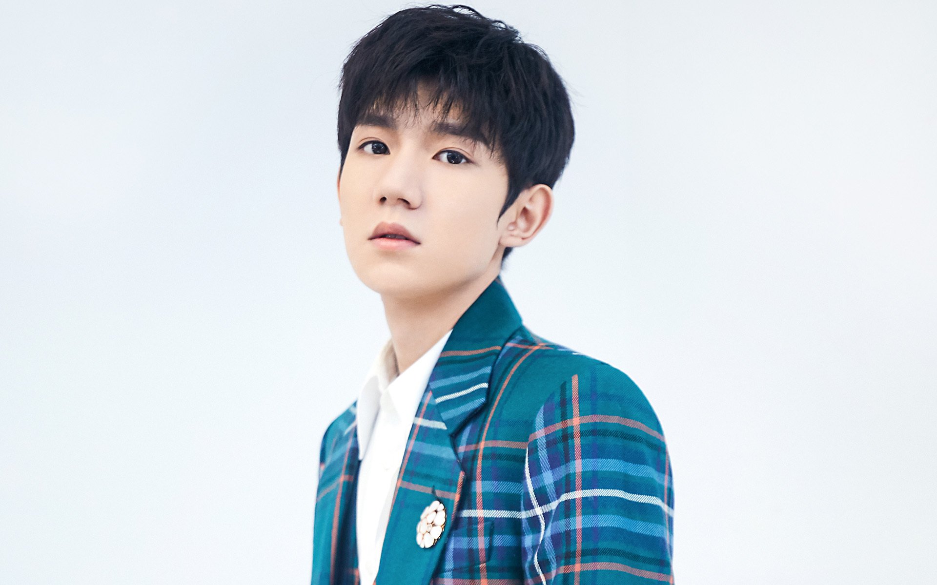 中国篮球比赛中的观众行为模式分析，篮球比赛观众犯规