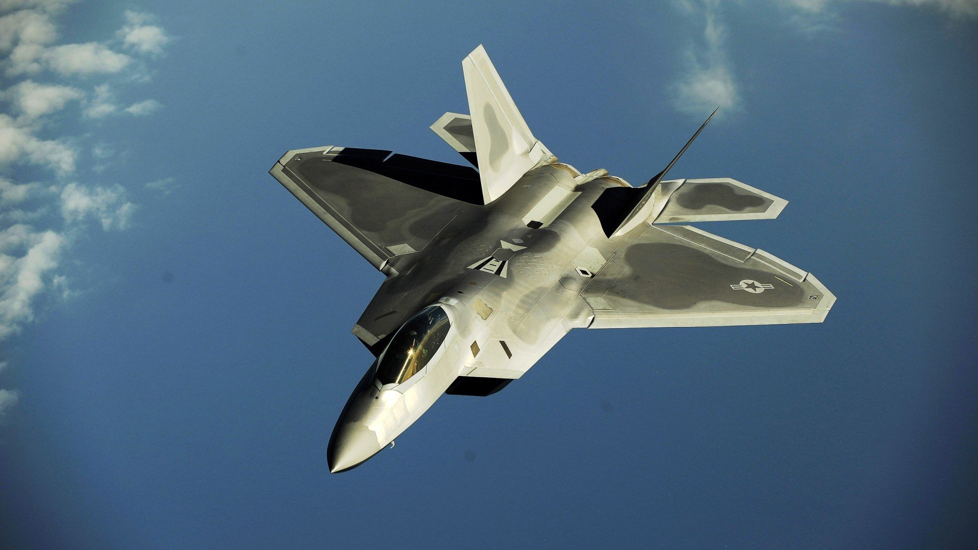 中超联赛裁判员培训体系，中超裁判都是兼职吗